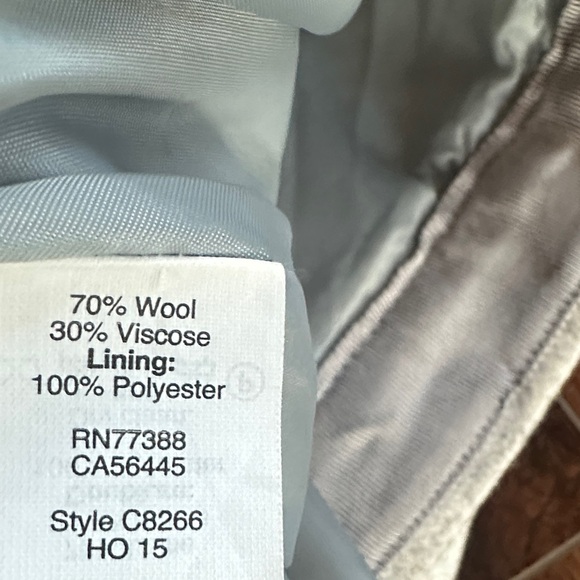 J. Crew mini wool skirt. Lined. Size 2. - Picture 3 of 4